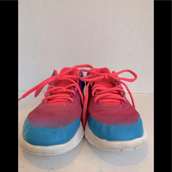 “FILA”, Girls, Size 4, Running Shoes - Picture 4 of 9